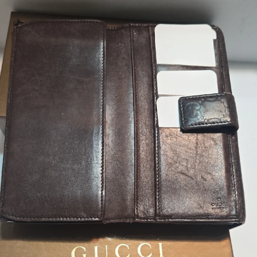 Gucci Dark Brown Embossed Leather Wallet - Picture 13 of 16